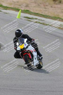 media/Mar-05-2023-TrackXperience (Sun) [[a95d40e56a]]/Group 2/session 2 turn 4/